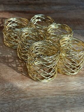 Gold Wire Coil Napkin Rings - Decorative Home Accents